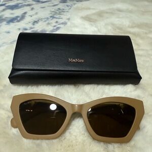 MaxMara Beige Sunglasses with Black Case